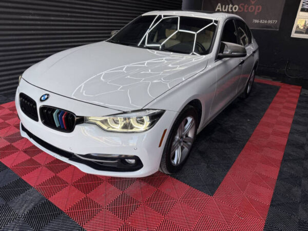 2018 BMW 3 Series 330i