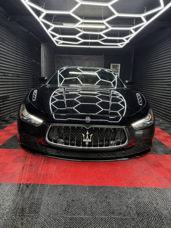 2017 Maserati Ghibli